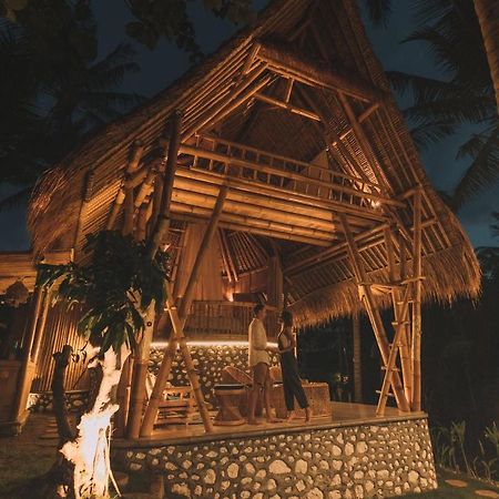 La Royale Romantic Bamboo Villas Klungkung Exterior photo